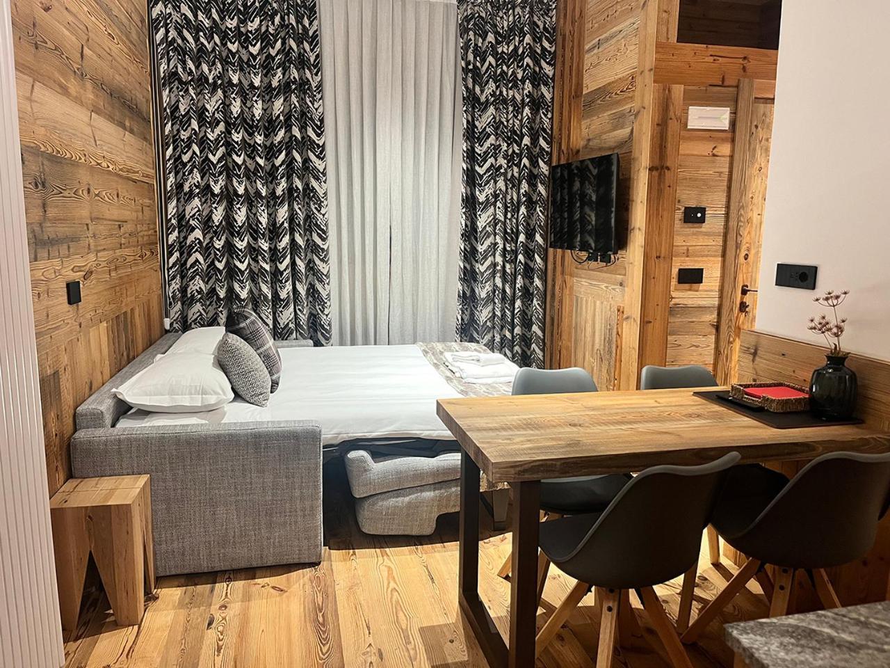 Fior Di Roccia Apartments- In Centro Cervinia, Sauna Privata, Matterhorn Dream Breuil-Cervinia Bagian luar foto