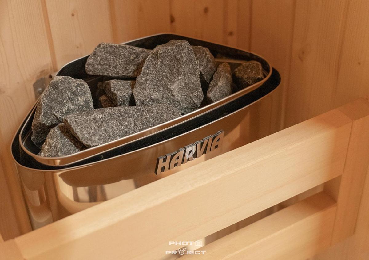 Fior Di Roccia Apartments- In Centro Cervinia, Sauna Privata, Matterhorn Dream Breuil-Cervinia Bagian luar foto