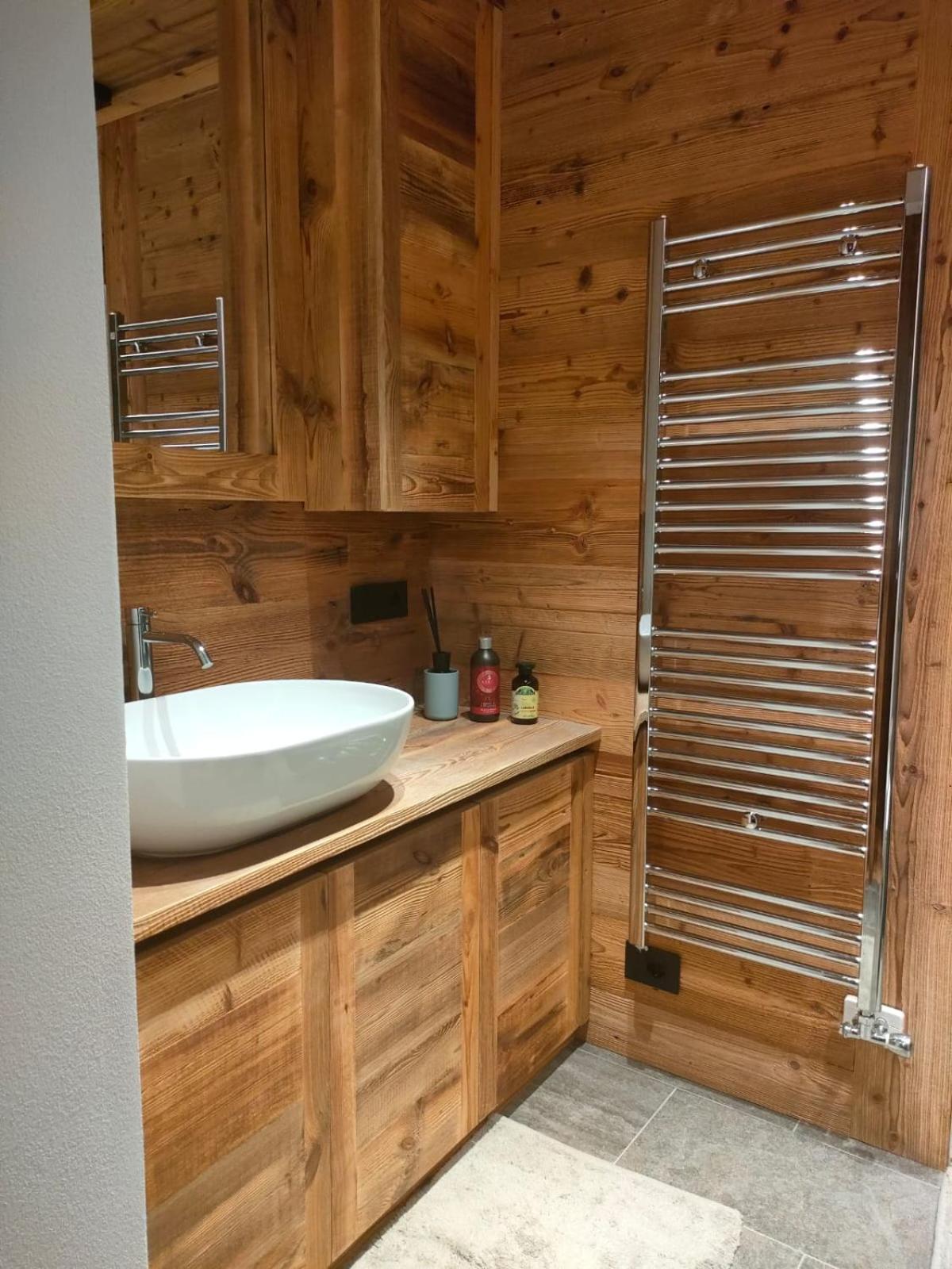 Fior Di Roccia Apartments- In Centro Cervinia, Sauna Privata, Matterhorn Dream Breuil-Cervinia Bagian luar foto